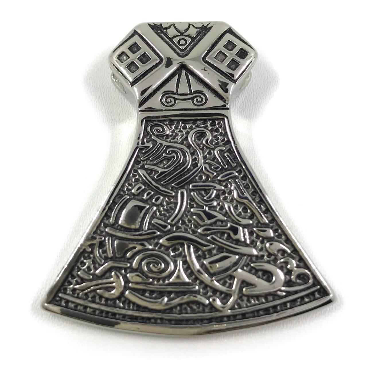 Kirurginteräsriipus, Viking King Axe