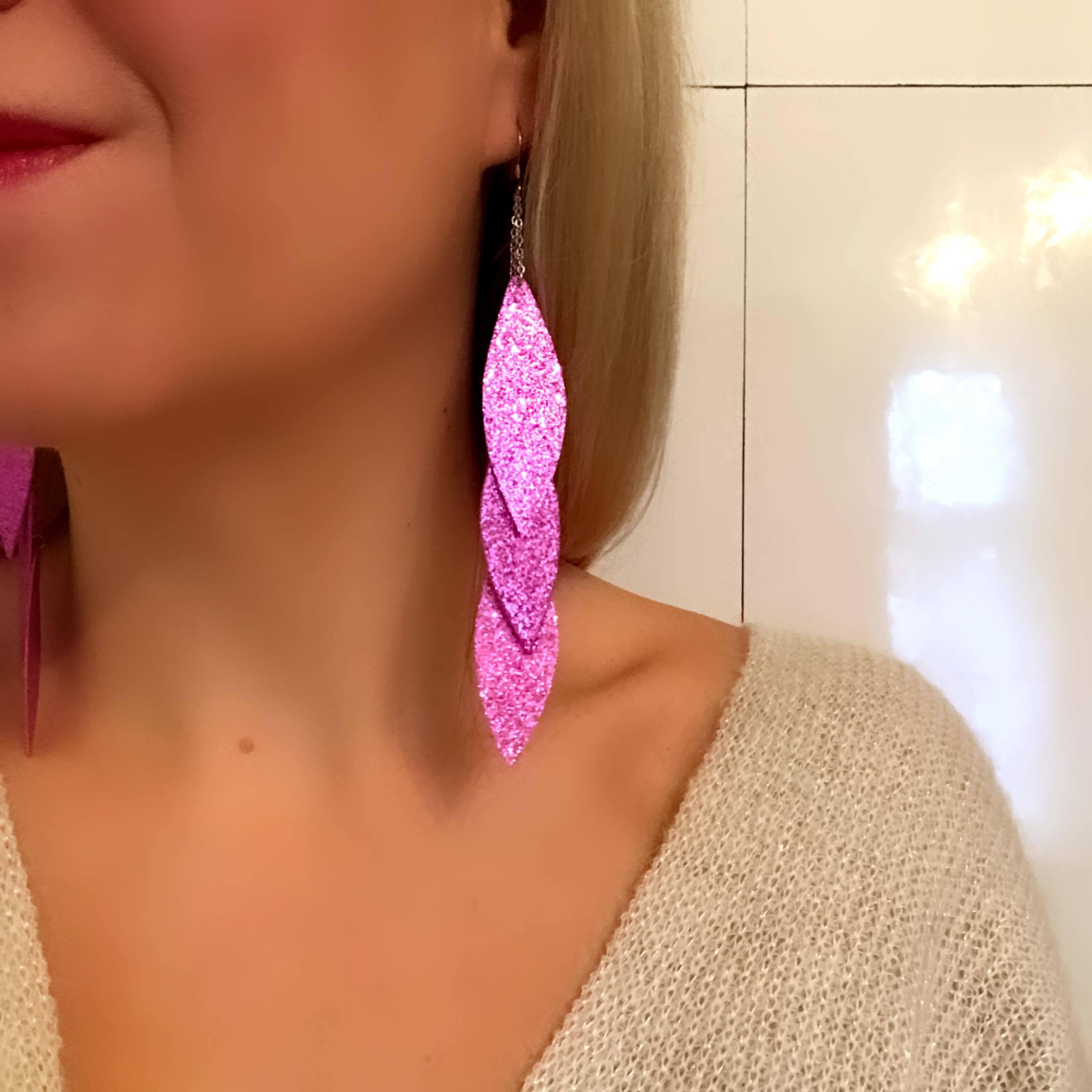 LEMPI-korvakorut, Laura (pinkki glitter, kolmiosainen)