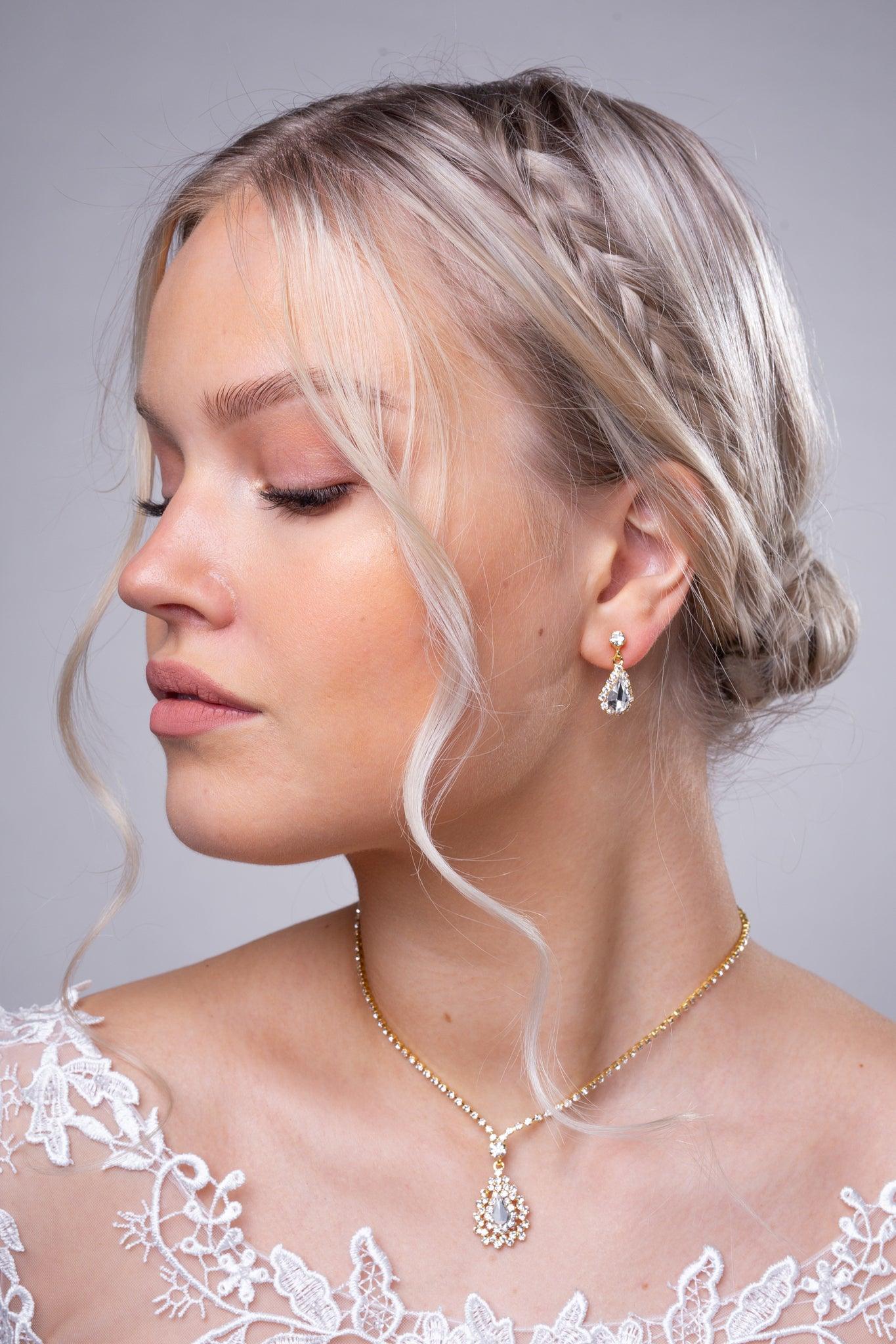Strassikorvakorut, Gold Teardrop