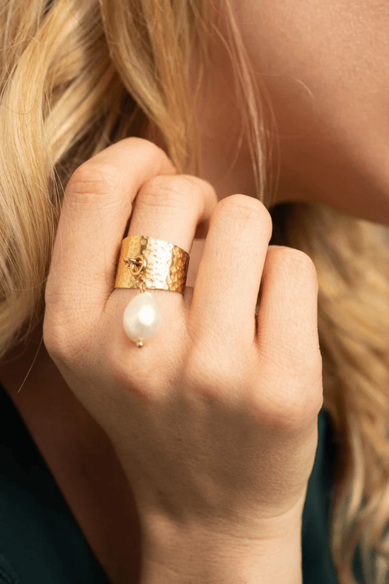 Mascot/pendant, BOHM PARIS|Lockie Charm Napoli freshwater pearl