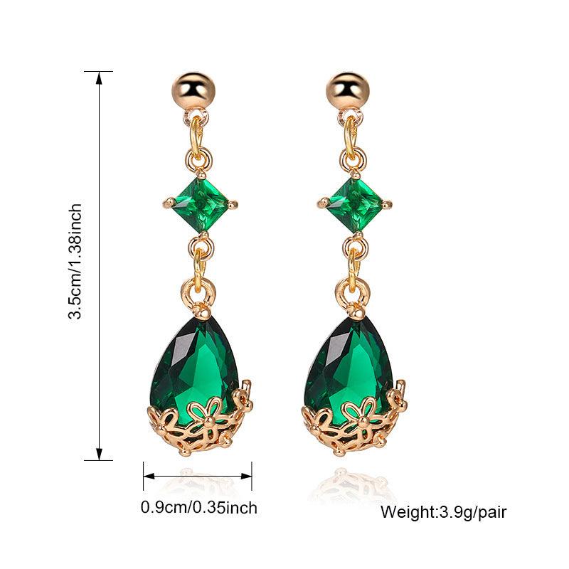 Juhlakorvakorut, ROMANCE|Romantic Teardrop Earrings in Emerald