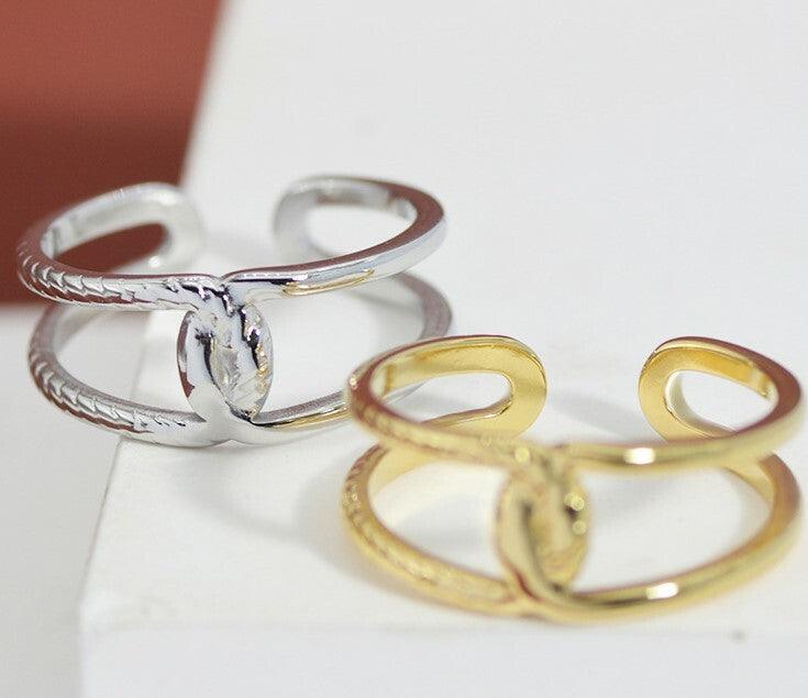 Kirurginterässormus, FRENCH RIVIERA|Adele -yksinkertainen solmu