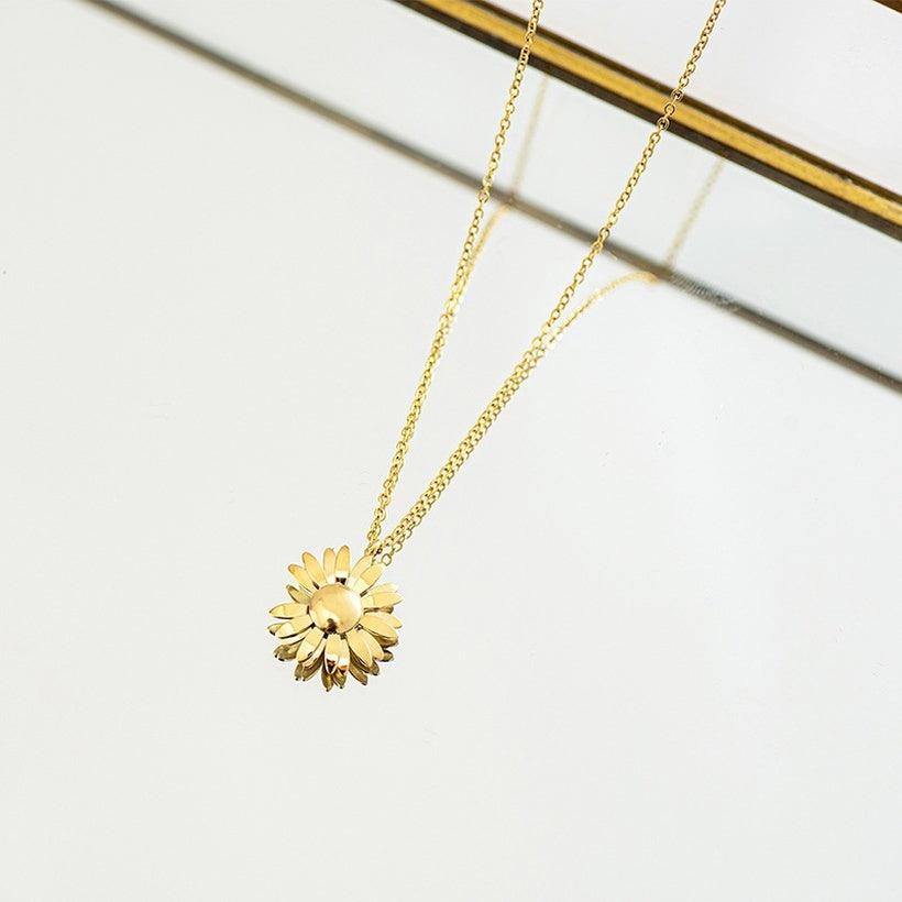 Surgical steel necklace, FRENCH RIVIERA|Sunny daisy jewelry