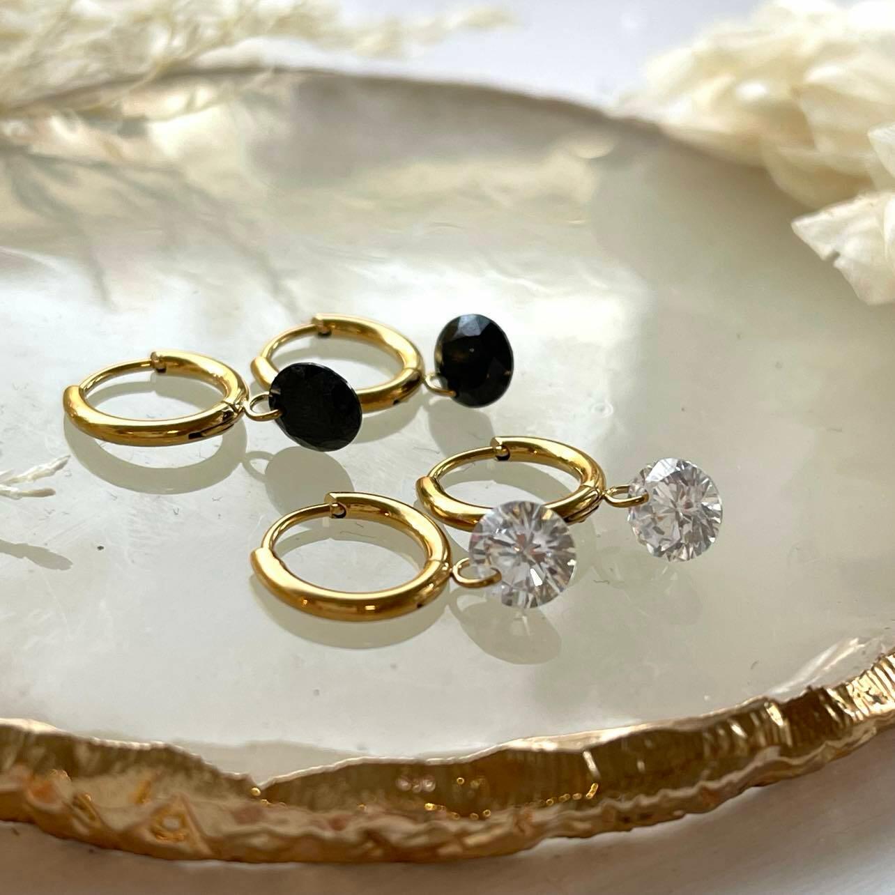 HABAHA Paris|Katy -kirurginteräksiset kristallirenkaat (kaksi väriä)