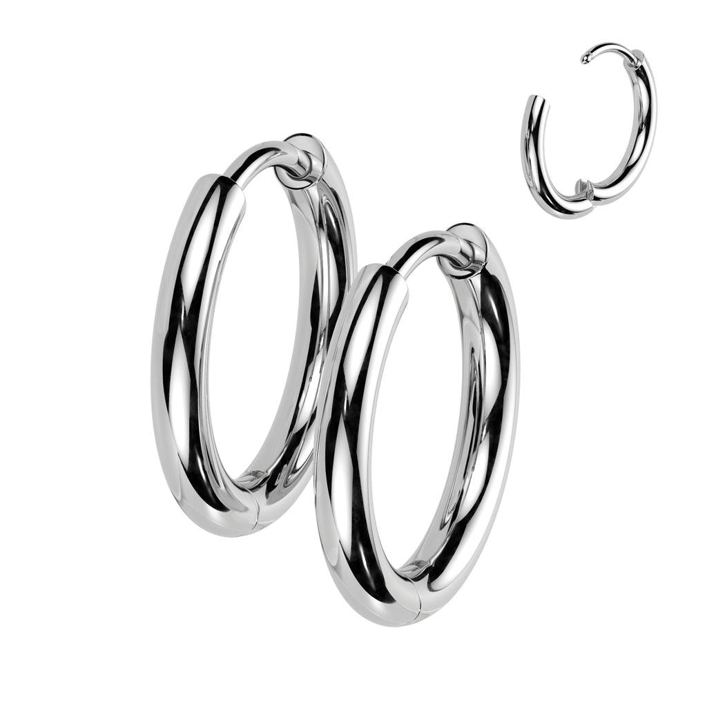 Titaaniset hopeanväriset renkaat, Titanium Hoops (kaksi kokoa)