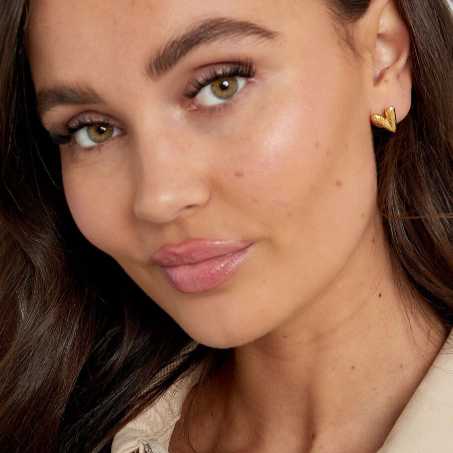 FRENCH RIVIERA | Amour Vibes – sydännapit kirurginterästä (hopea)