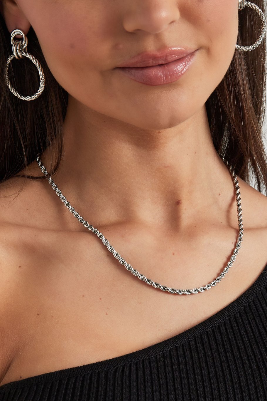 French Riviera | Nova Bold – kierteinen kirurginteräskaulakoru (hopea)