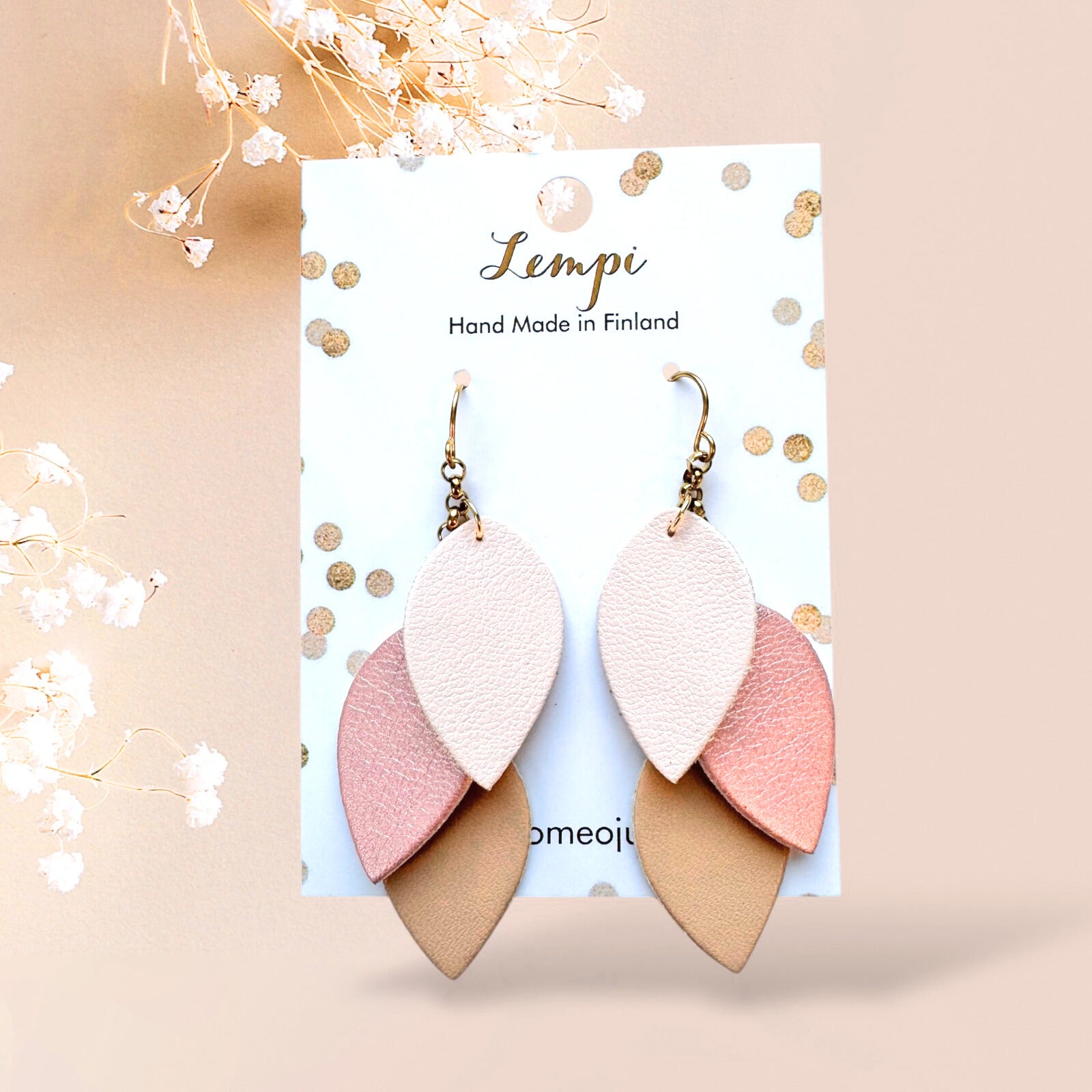 LEMPI earrings, Little Grain (black, silver)