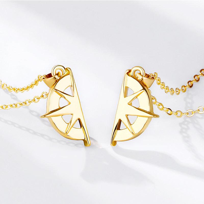 Gold Compass Couple/Friendship Necklace -rakkaus/ystävyyskoru