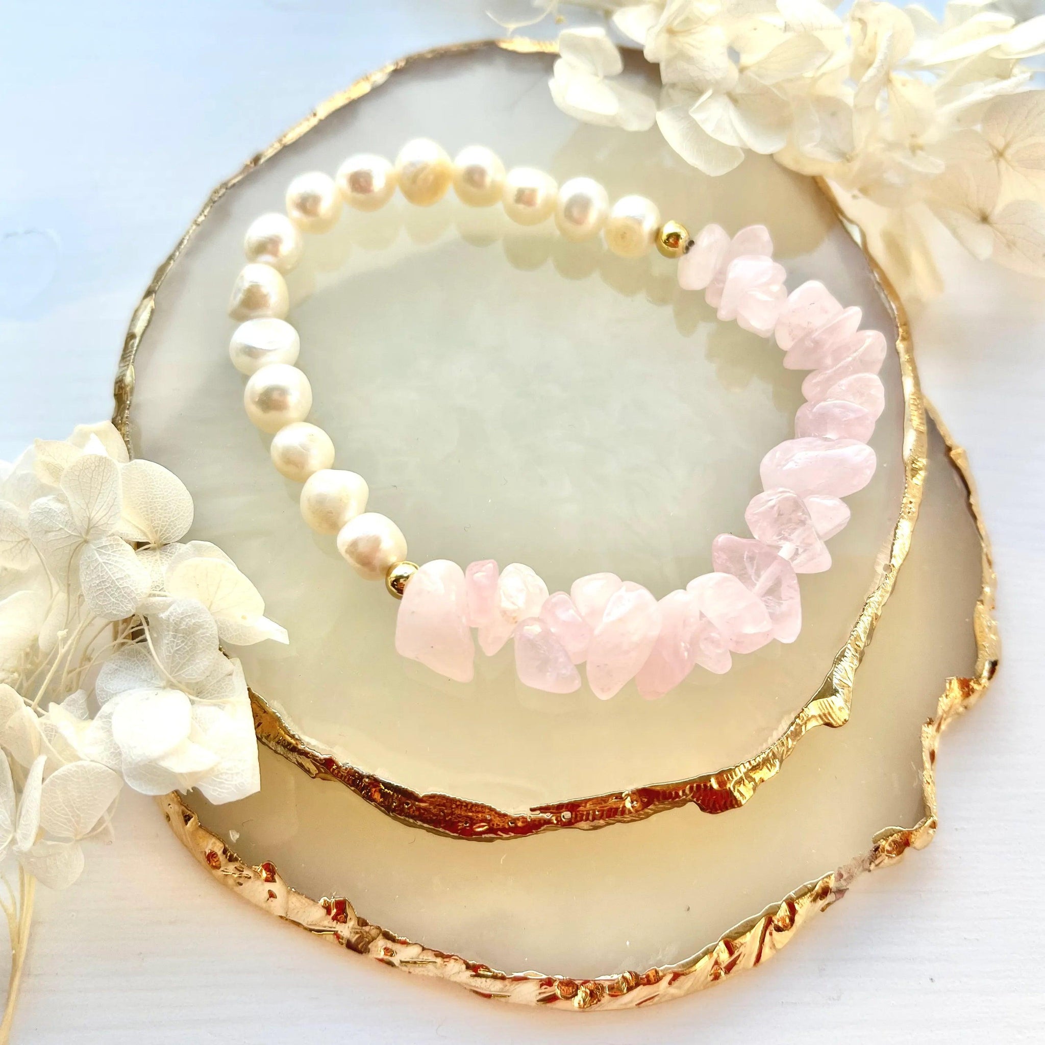 Natural stone bracelet, rose quartz Jewelry store Romeo & Julia