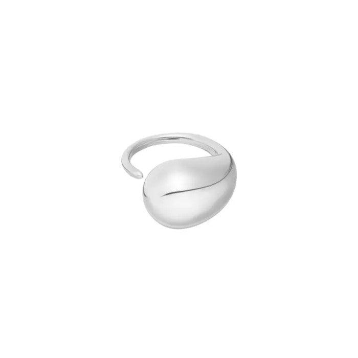 FRENCH RIVIERA | Teardrop Ring -kivetön sormus kirurginterästä (hopea)