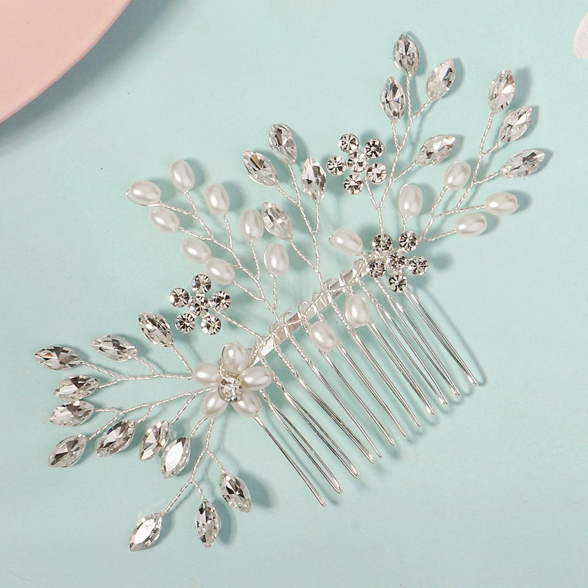 ROMANCE | Cheryl -hopeansävyinen muotoiltava hiuskoriste helmin