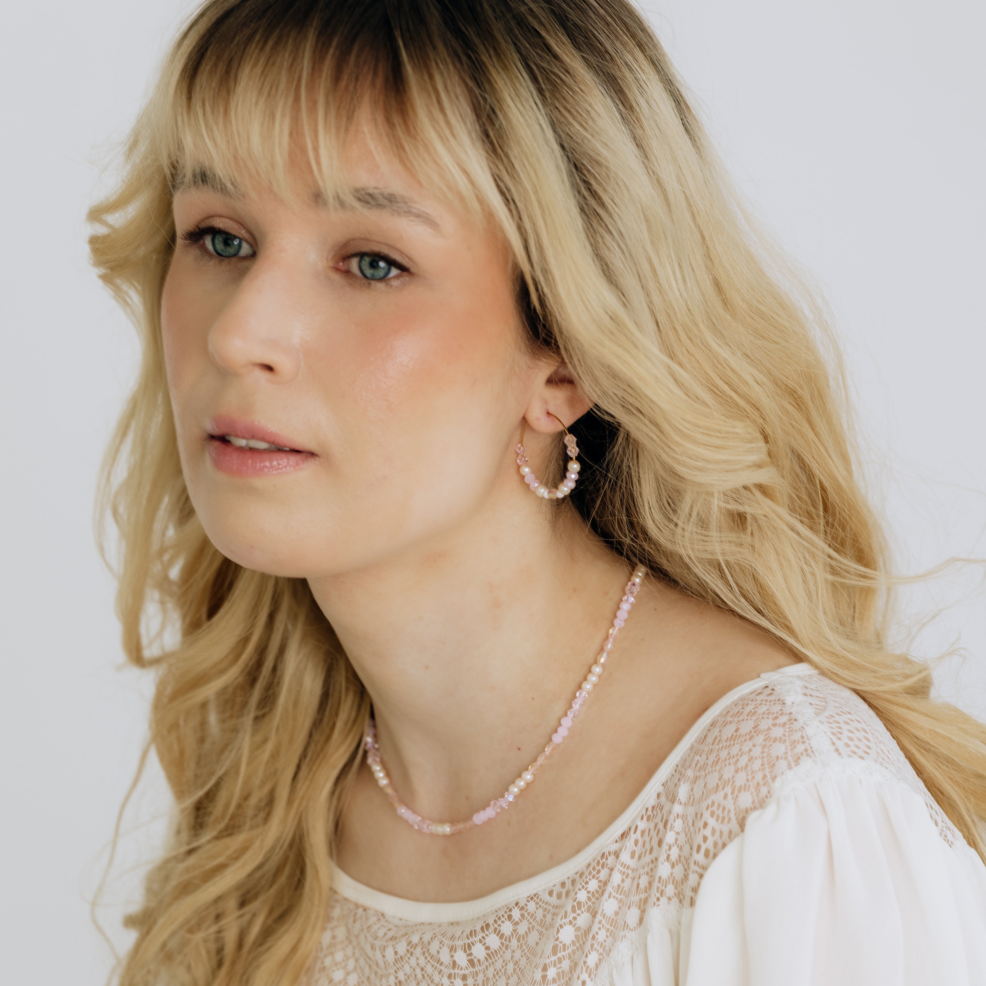 Earrings, FRENCH RIVIERA|Jasmine flower earrings (red)