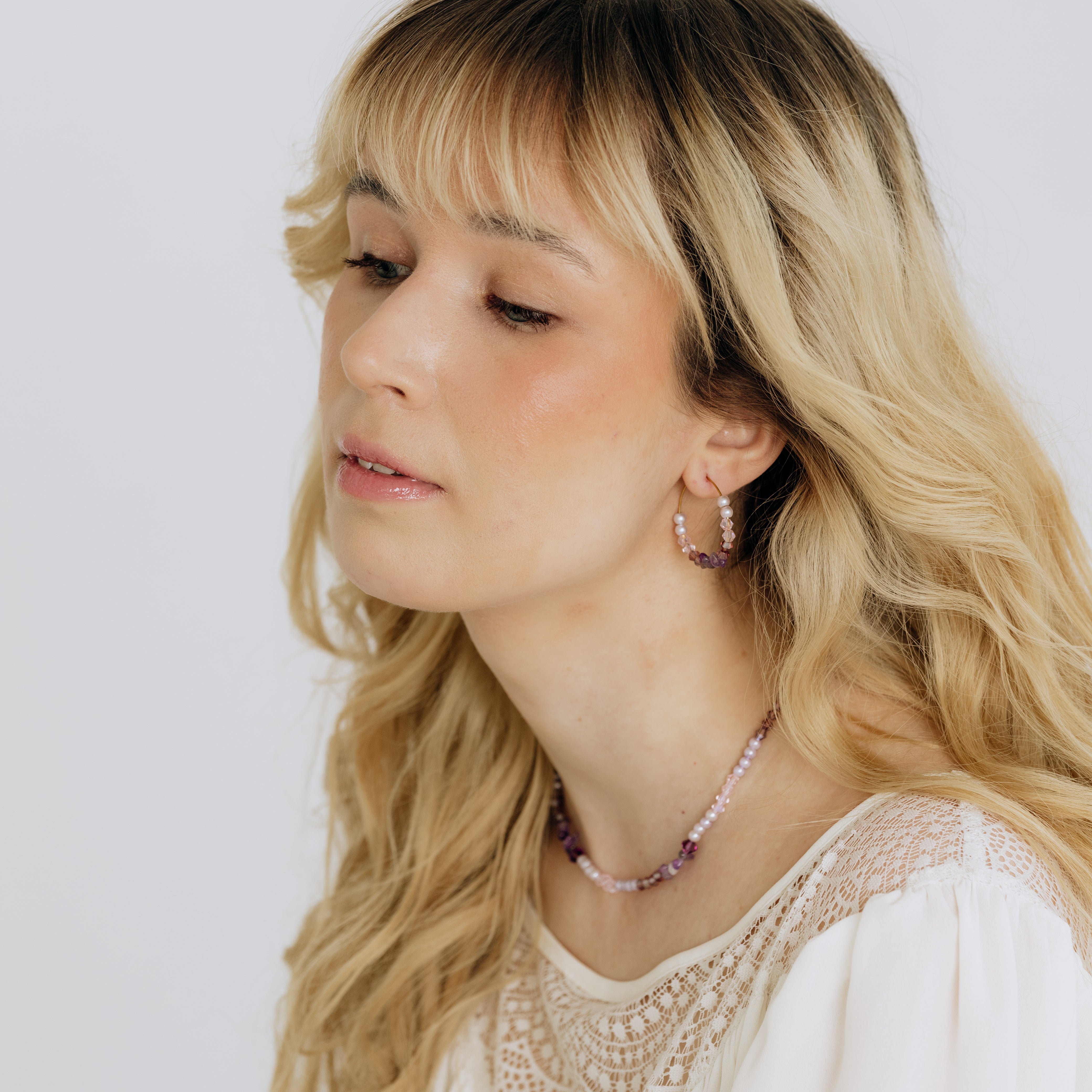 Earrings, FRENCH RIVIERA|Jasmine flower earrings (red)