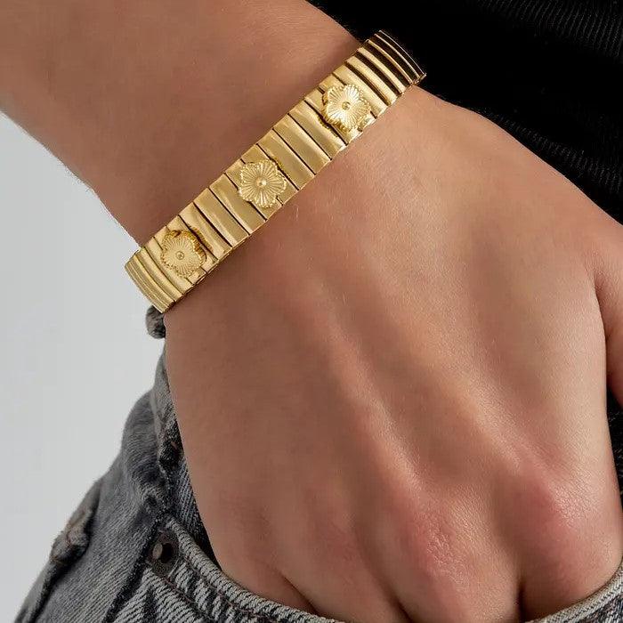 FRENCH RIVIERA | Bloom -kirurginteräksinen joustorannekoru kukilla (hopea)