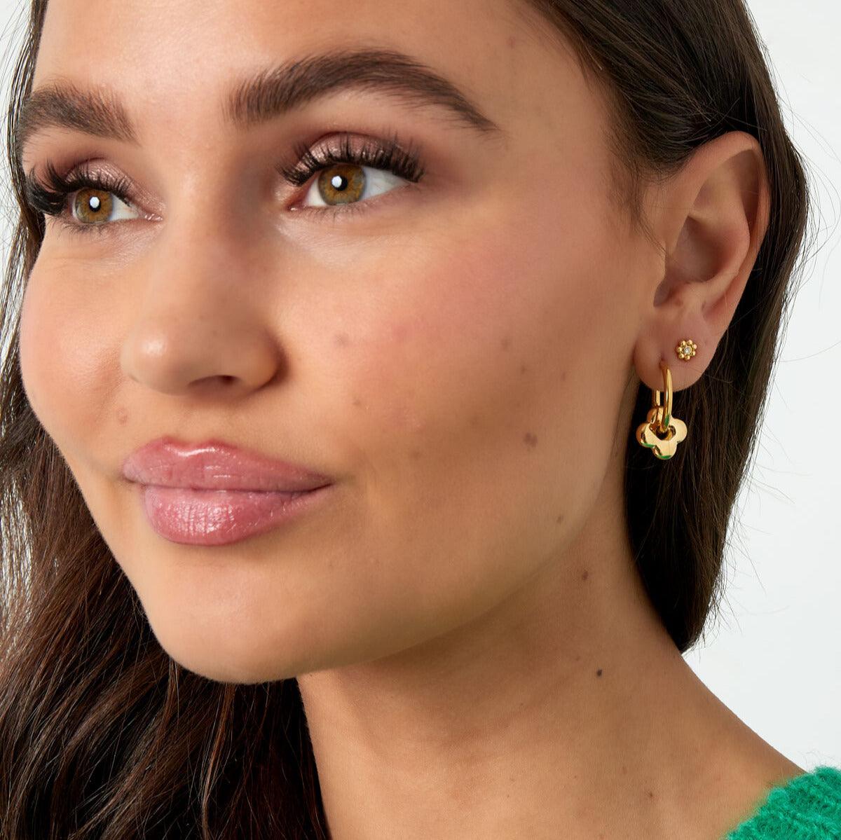 FRENCH RIVIERA | Zara -kirurginteräsrenkaat kukkamaskotilla (hopea)