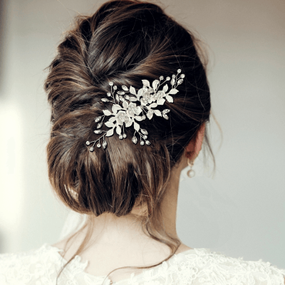 ATHENA BRIDAL | Sara -kukkakoristeinen hiuskoru klipsillä (hopea)