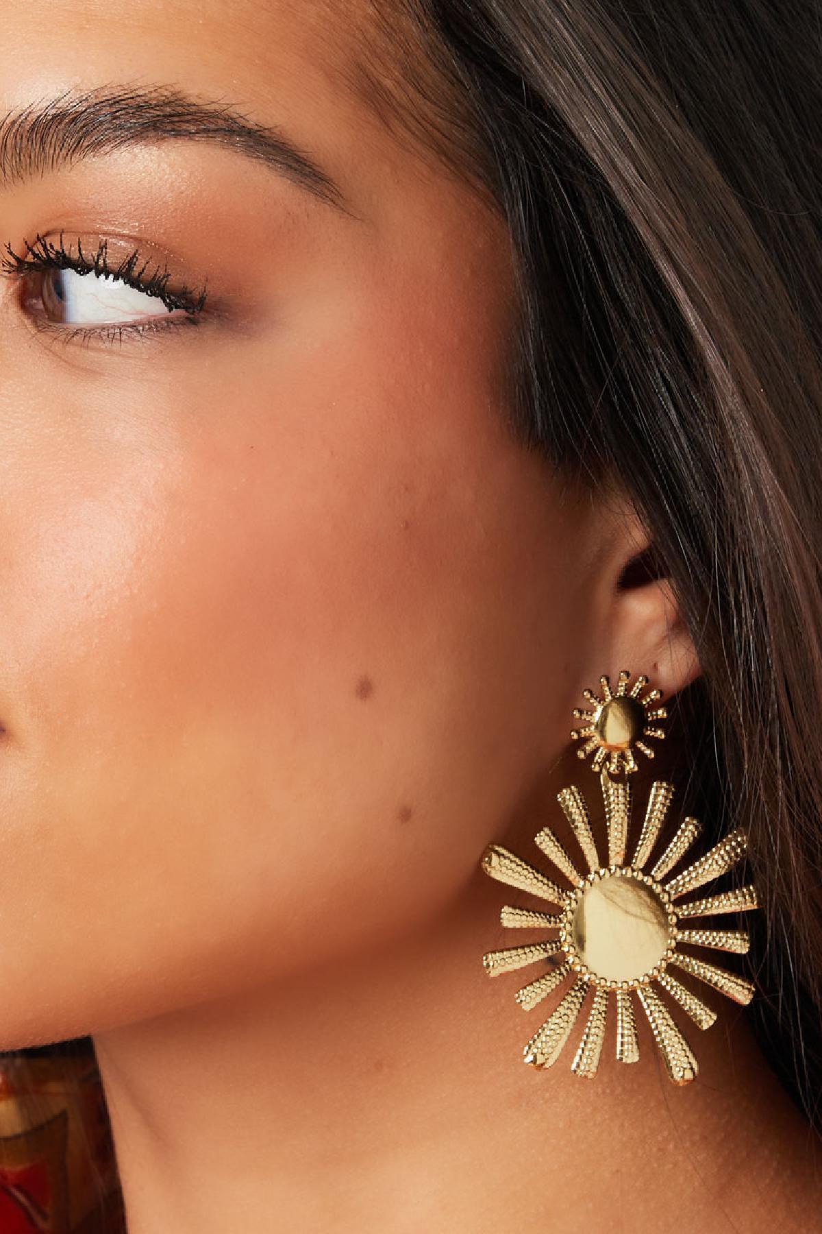 FRENCH RIVIERA | Arabella -kultaiset kirurginteräskorvakorut