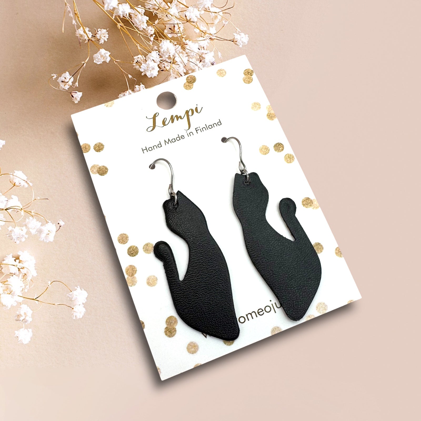 LEMPI earrings, Little Grain (black, silver)
