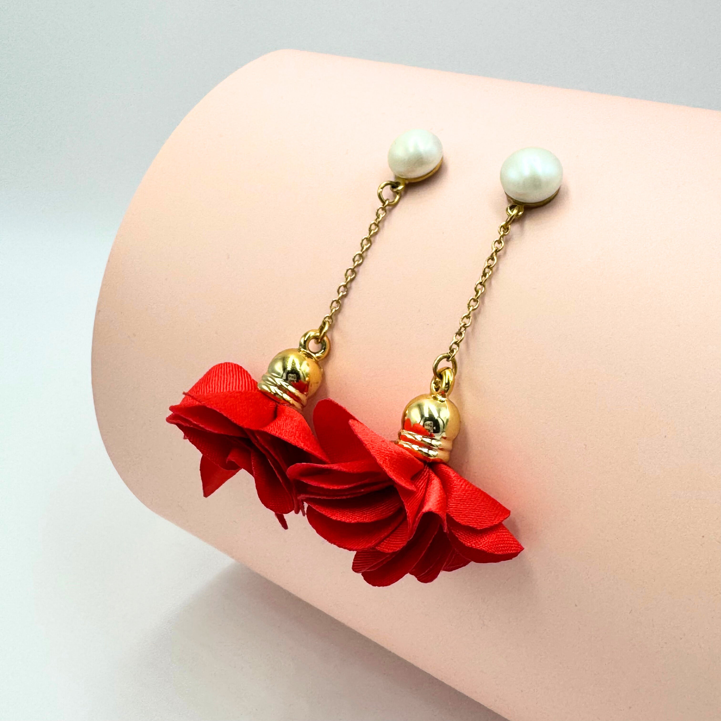 Earrings, FRENCH RIVIERA|Jasmine flower earrings (red)