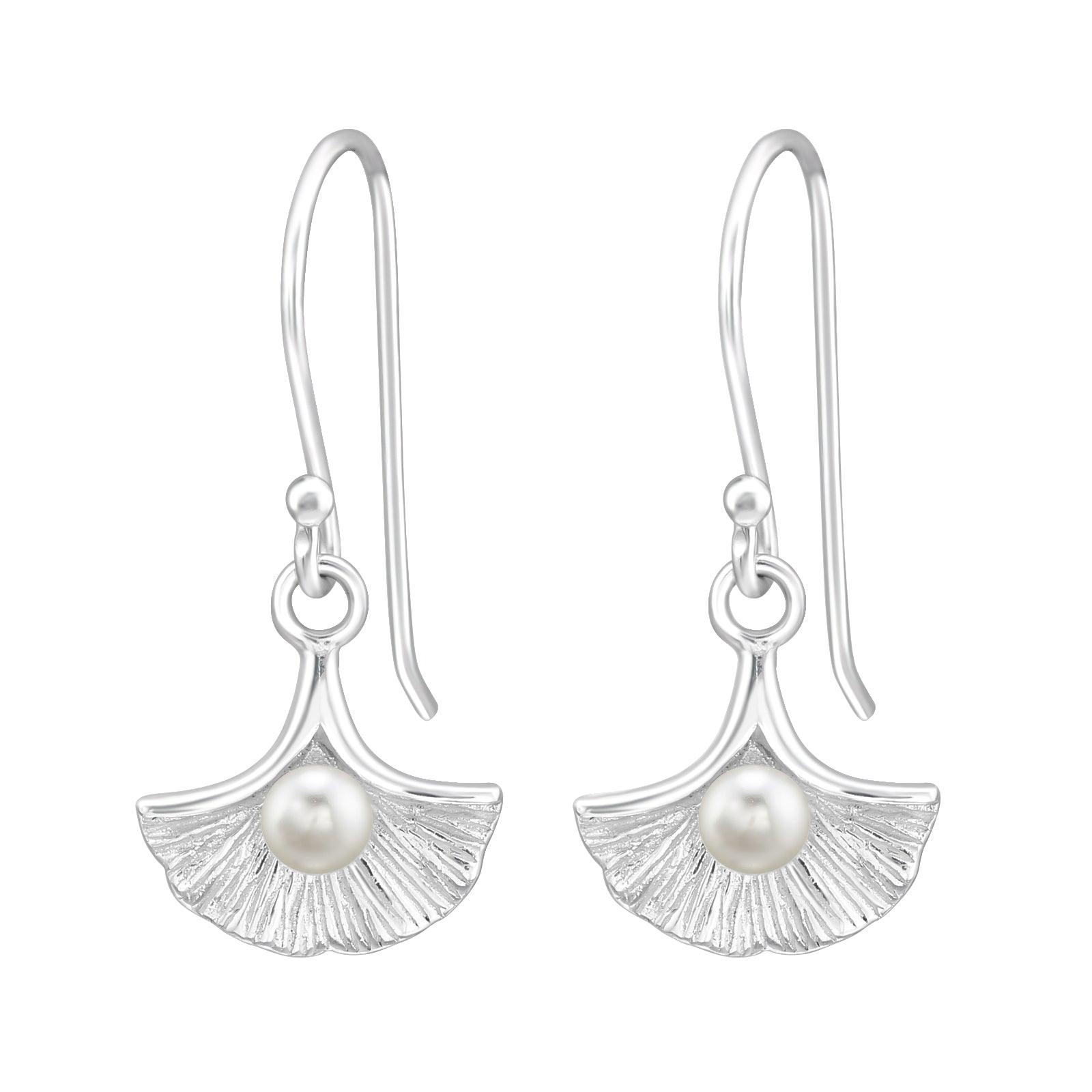 Silver earrings, Lily - delicate pearl earrings
