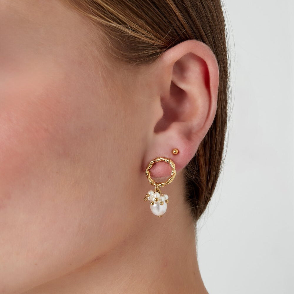 FRENCH RIVIERA | Pearl Mirage – roikkuvat helmikorvakorut (hopea, kirurginteräs)