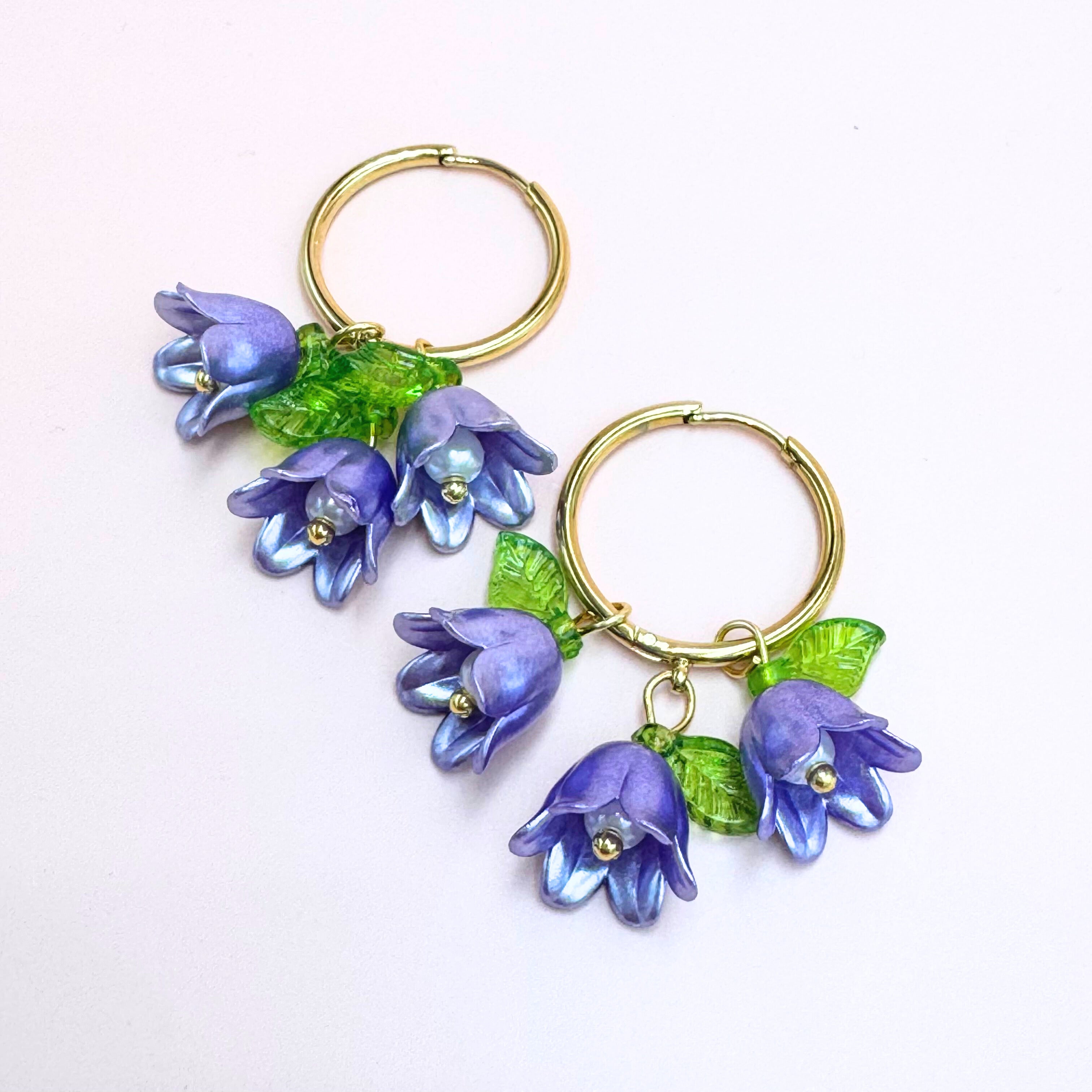 Earrings, FRENCH RIVIERA|Jasmine flower earrings (red)