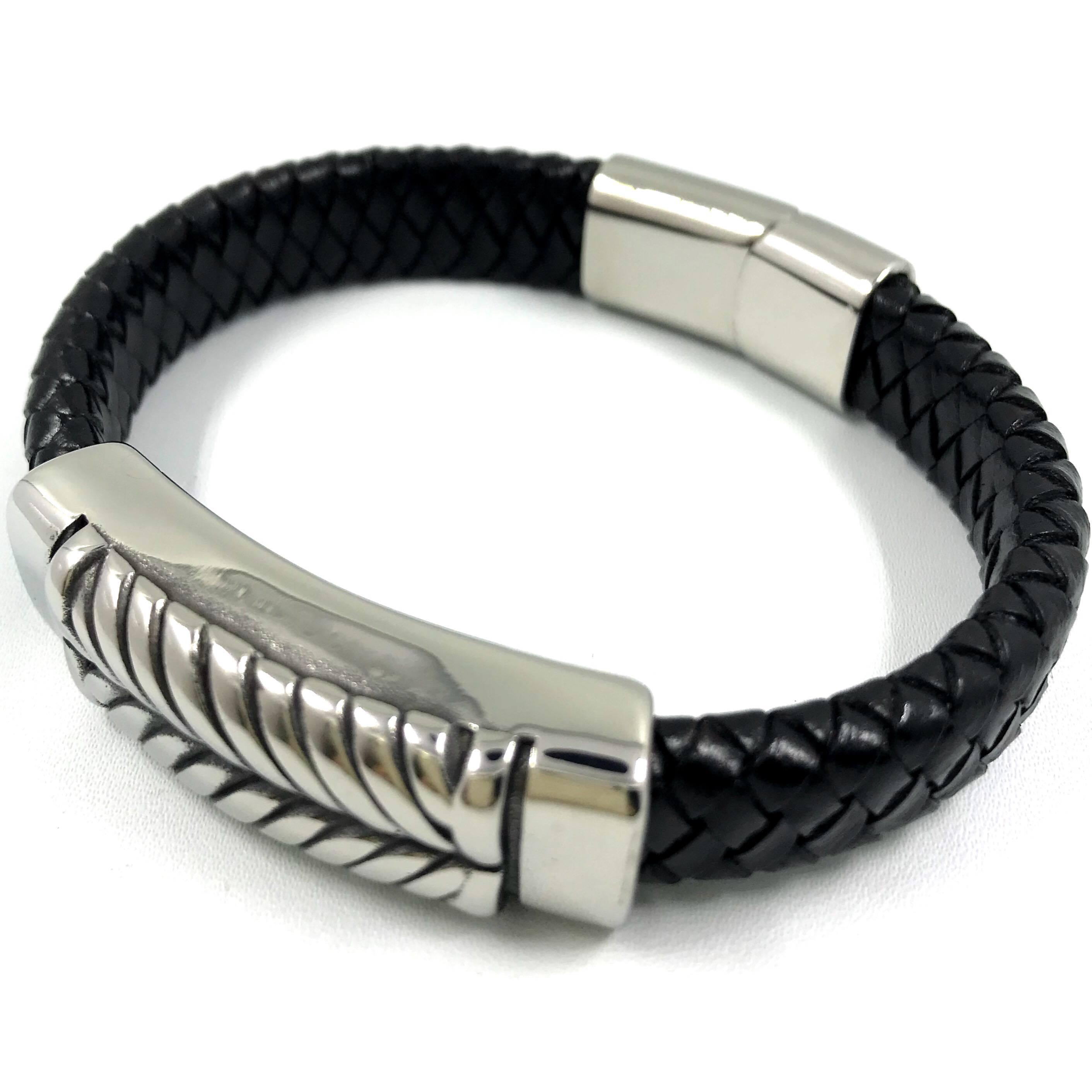 Kirurginteräsrannekoru, Black Chunky Leather Bracelet with Stainless Steel