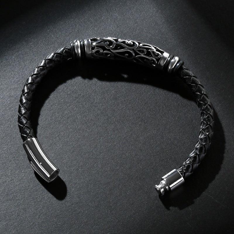Keinonahkainen rannekoru, Simple Faux Leather Bracelet