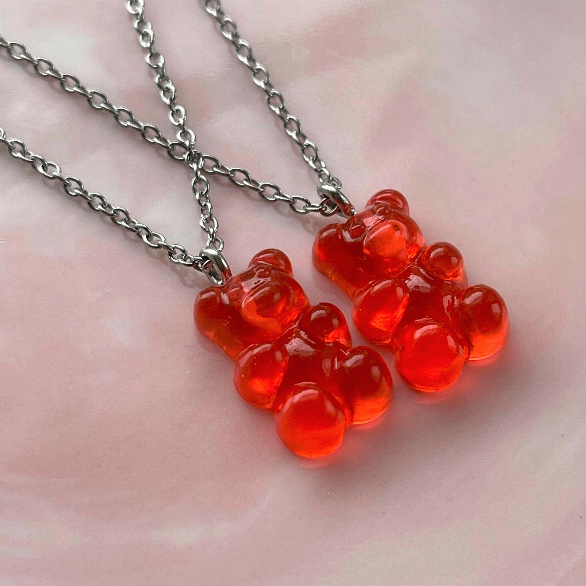 Best Friends-koru, Red Gummy Bear -punainen nallekarkki