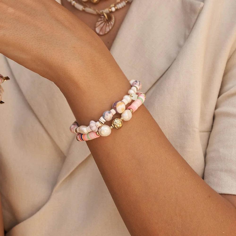 BOHM PARIS | Bracelet Evana -sininen kesäkoru makeanvedenhelmin