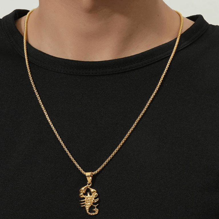 Kaulakoru, Scorpio -pitkä ketju skorpioni-riipuksella (kulta)