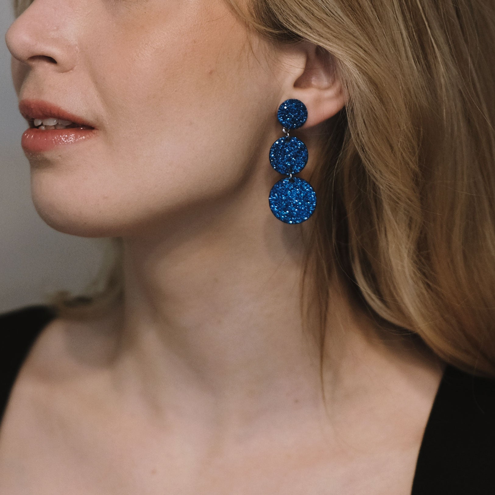 LEMPI® earrings, Ilona (dark pink glitter)