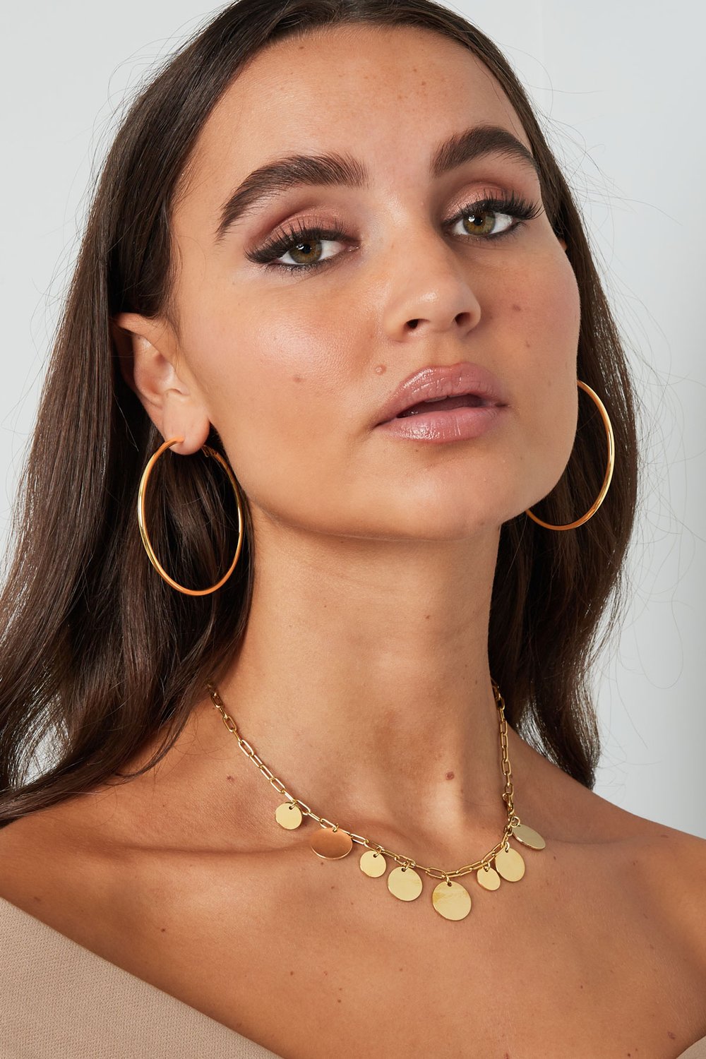 FRENCH RIVIERA | Élise – keskikokoiset kirurginteräsrenkaat (kulta)