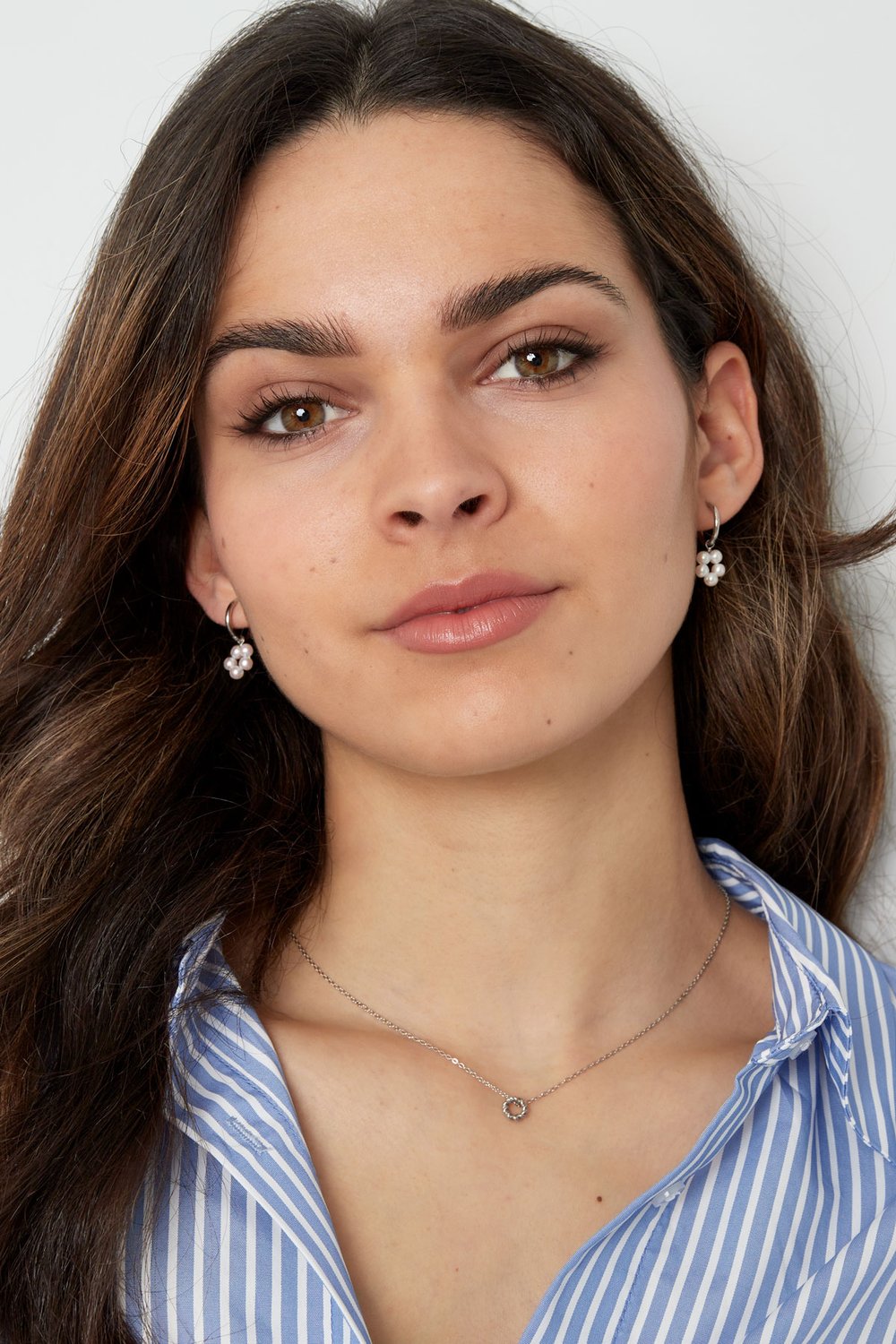 FRENCH RIVIERA | Pearl Blossom – helmikukkakorvakorut (hopea)