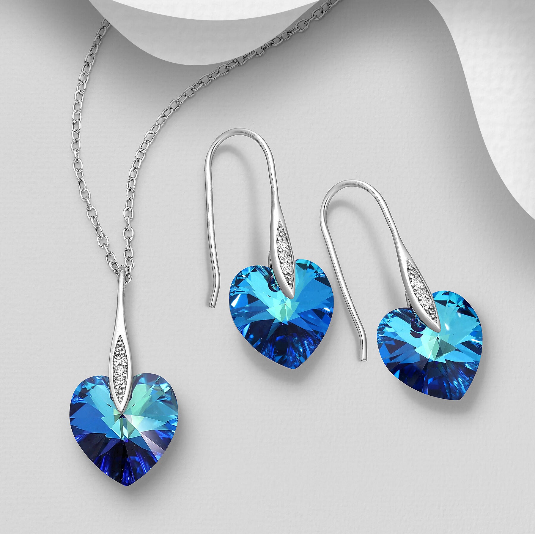 PREMIUM COLLECTION|  Aurora -tummansininen kristallisydänsetti