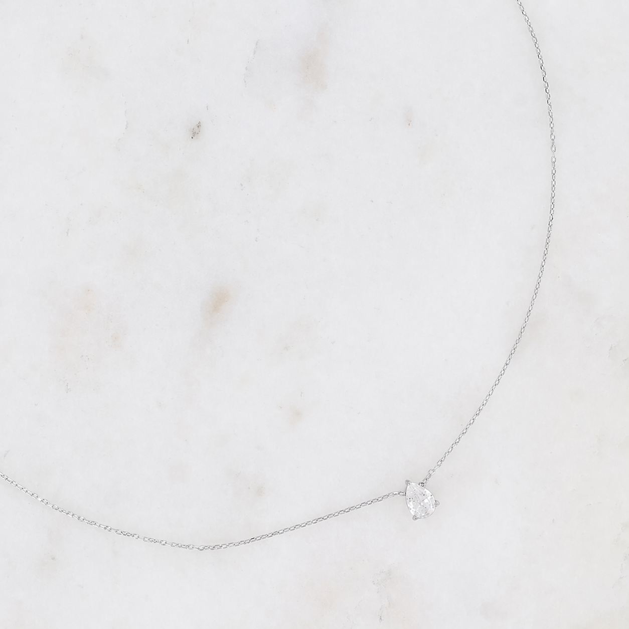 BOHM PARIS | Collier Élise – siro pisarakaulakoru (hopea)