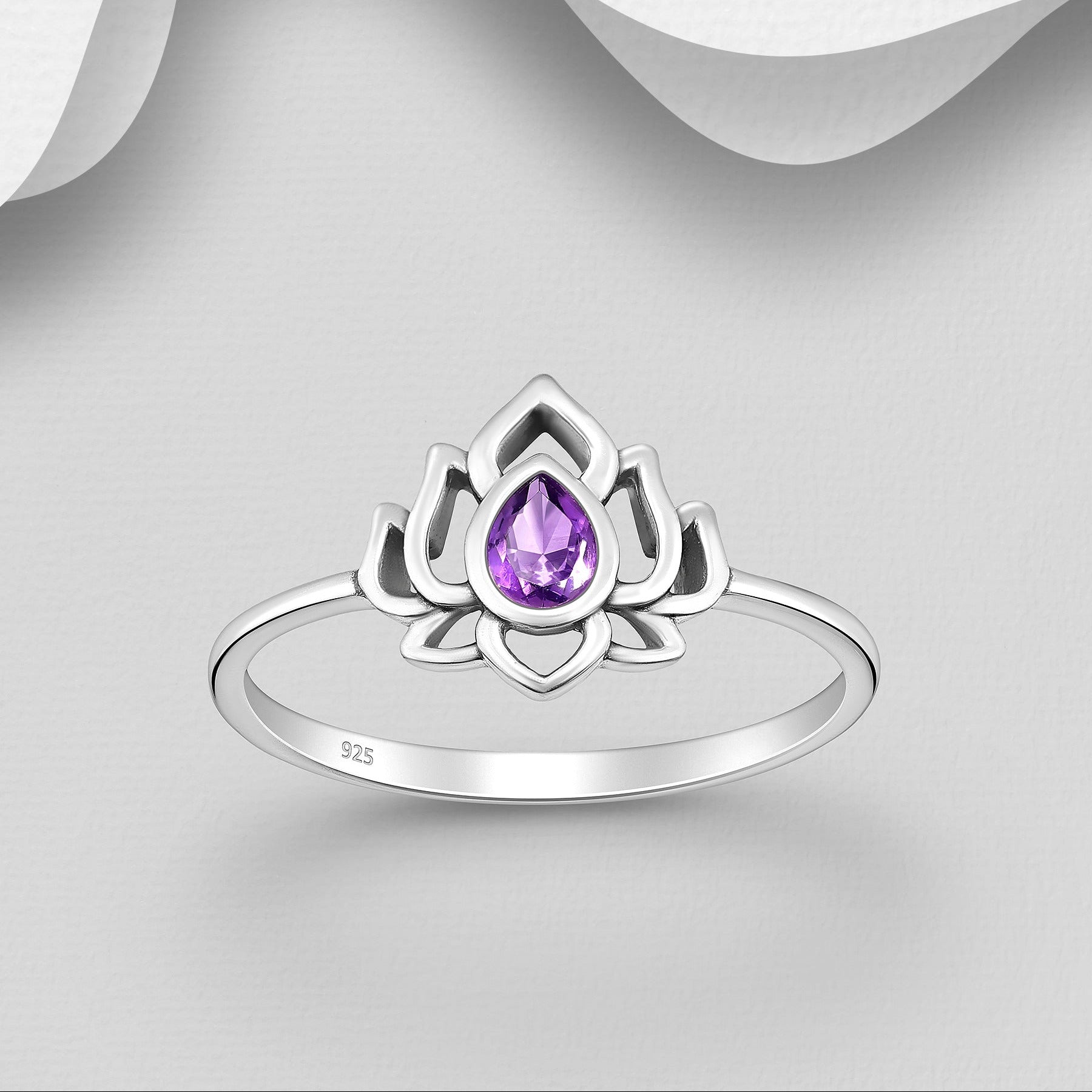 PREMIUM COLLECTION Violet Lotus -hopeasormus viistehiotulla ametistilla.