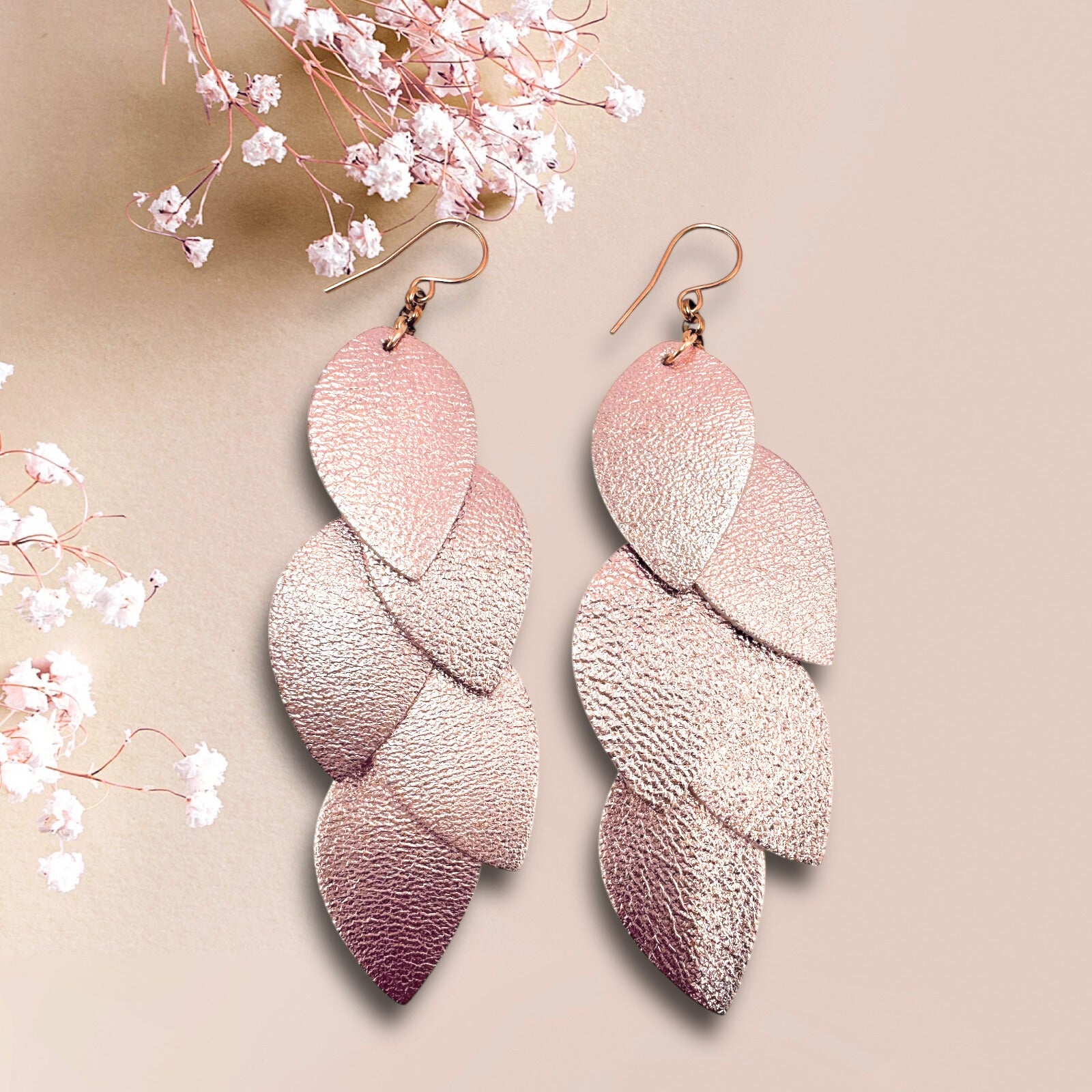 LEMPI earrings, Grain (rose gold)