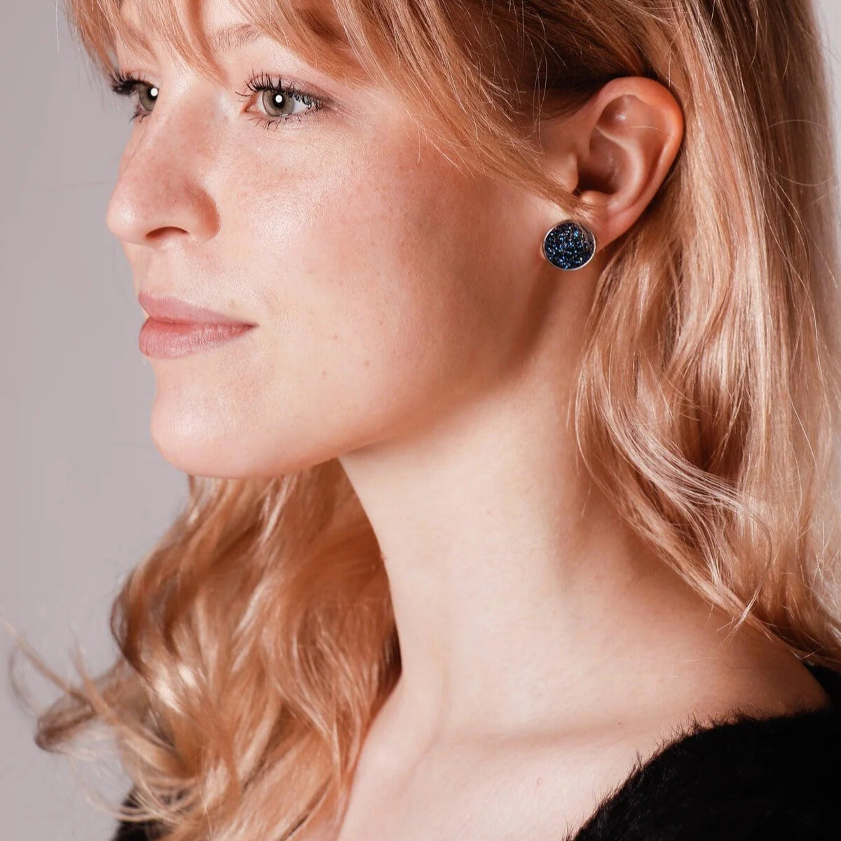 LEMPI earrings, Veera (gold / red glitter, S)