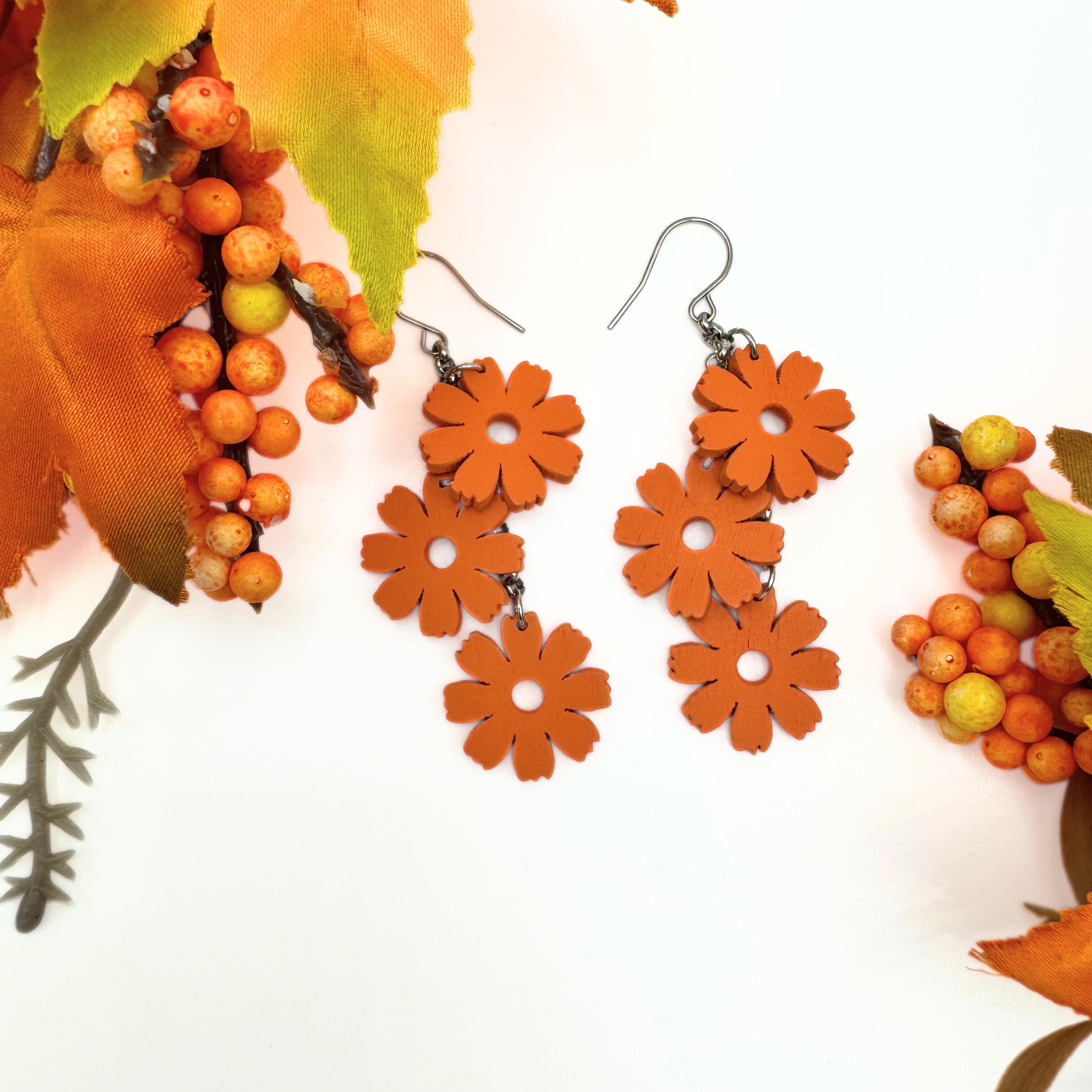 Wooden earrings, Heart (red lace-decorated wooden earrings)