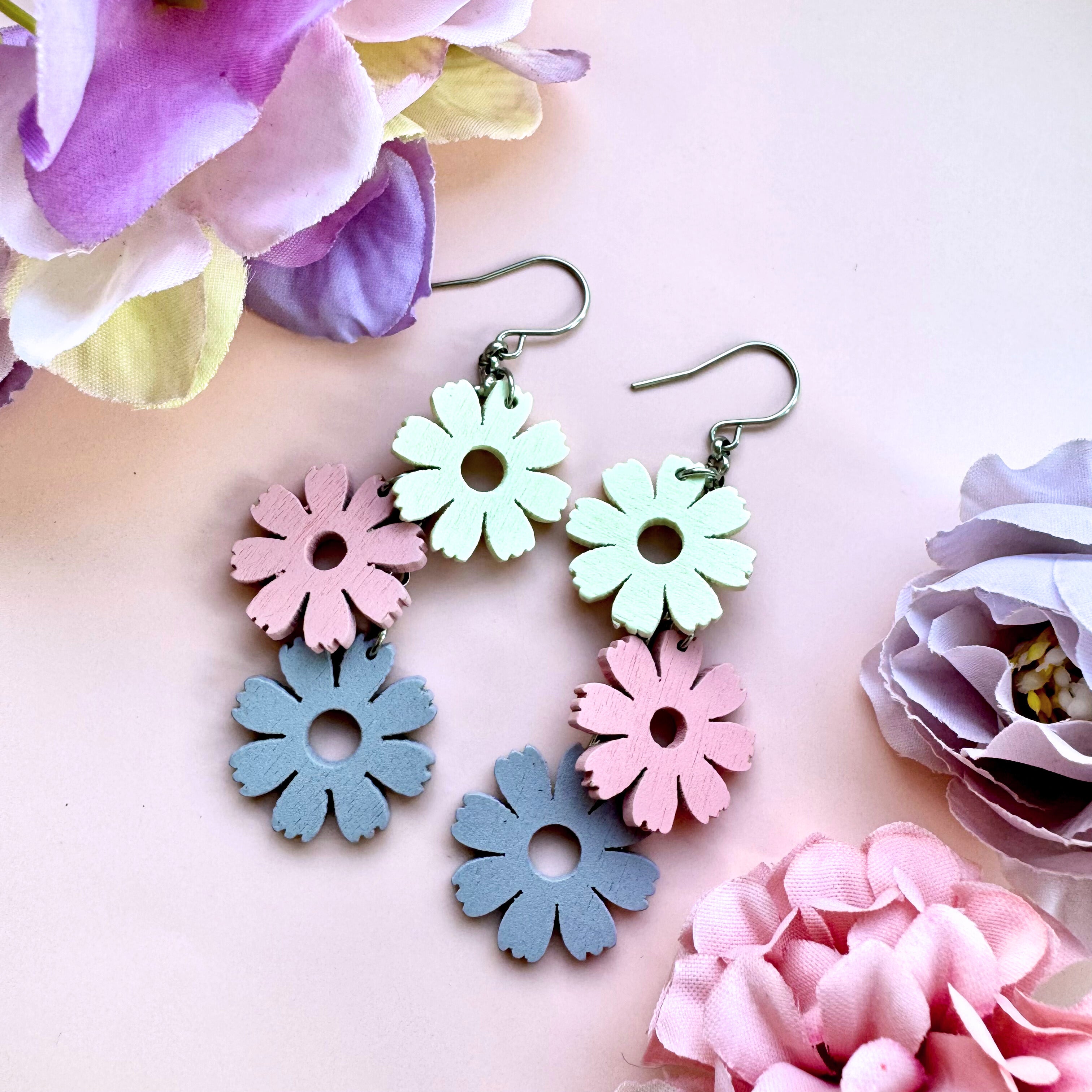 Wooden earrings, Heart (red lace-decorated wooden earrings)