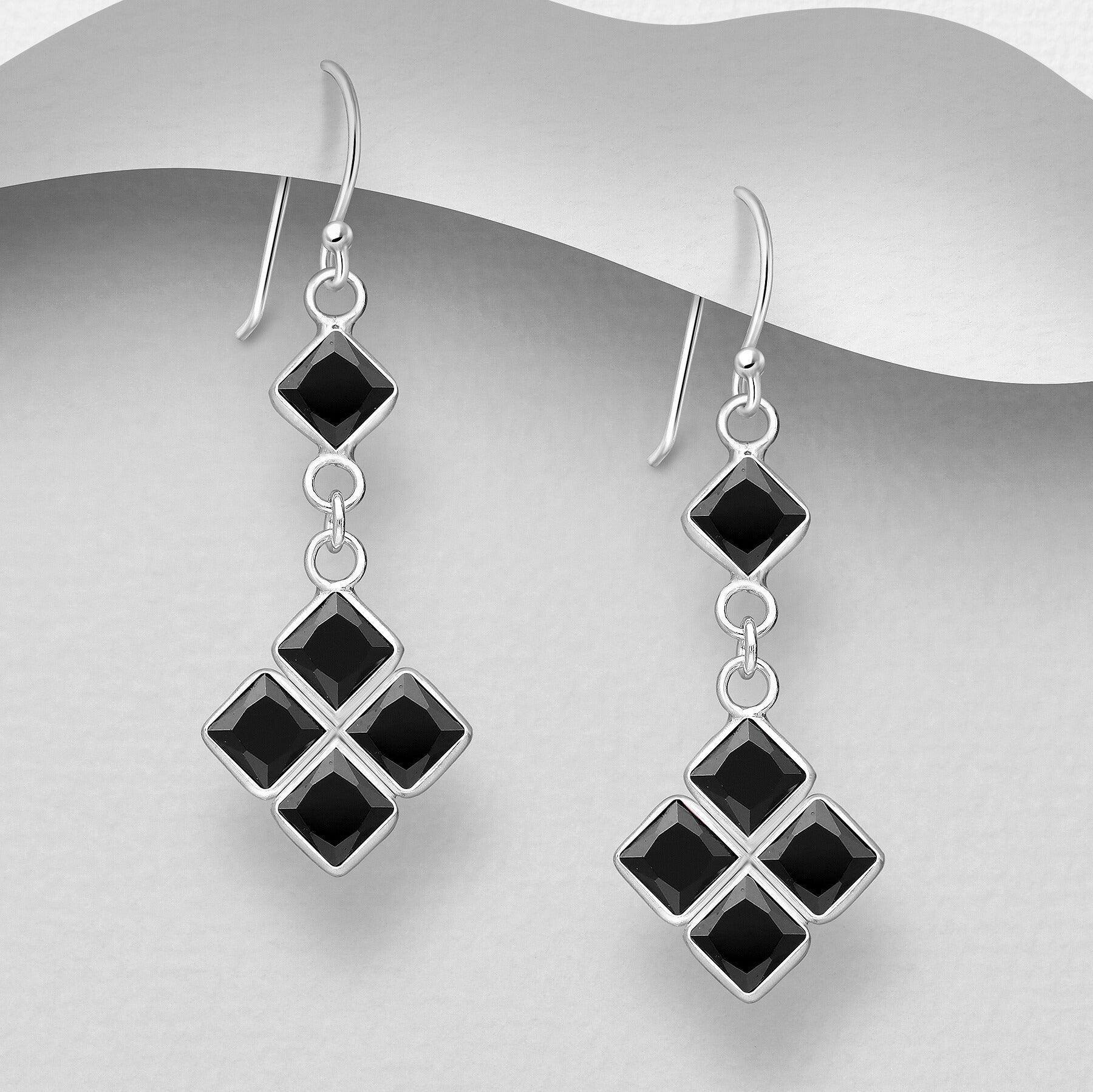 PREMIUM COLLECTION | Christa -mustat hopeakorvakorut
