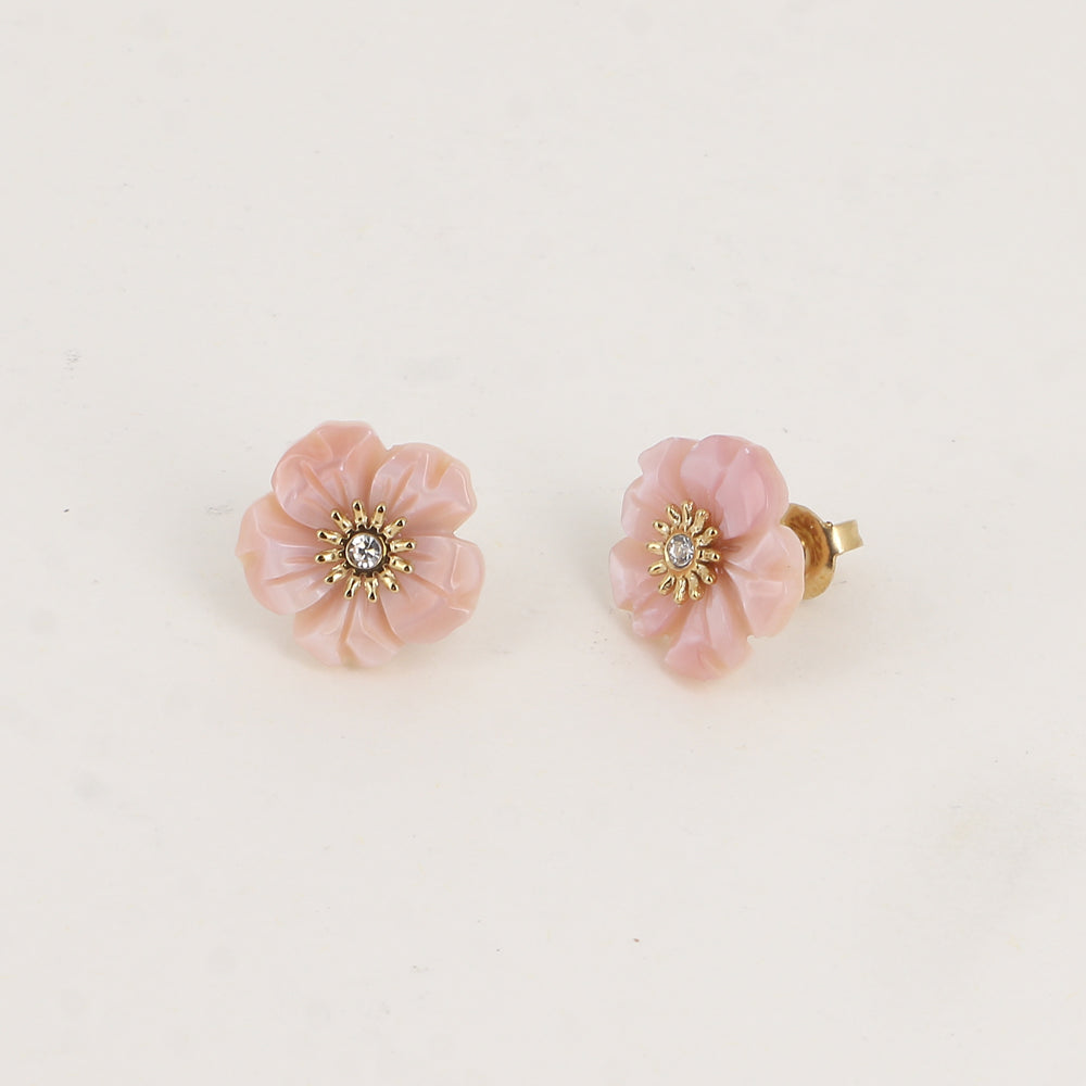 BOHM PARIS | Boucles Rosalie - vaaleanpunaiset helmiäiskukka korvanapit kristallilla