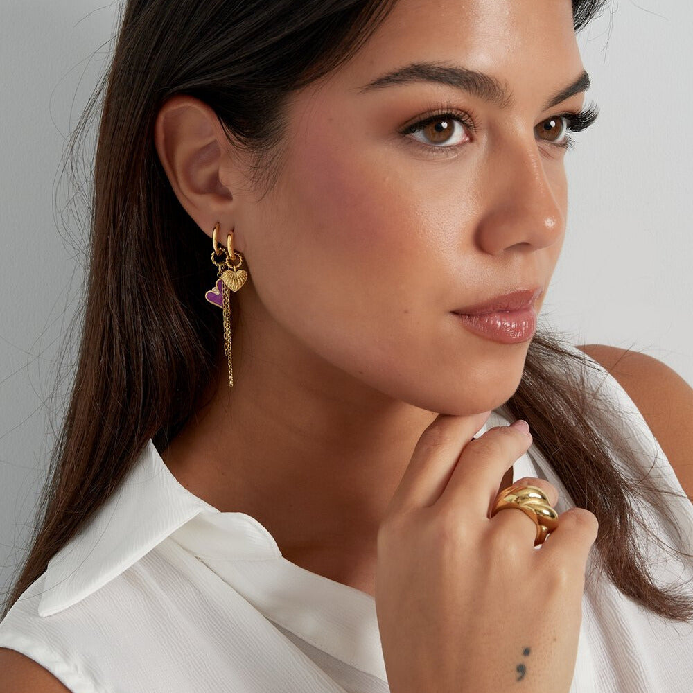 FRENCH RIVIERA | Heart Glow – hopeiset sydänkorvakorut (kirurginteräs)